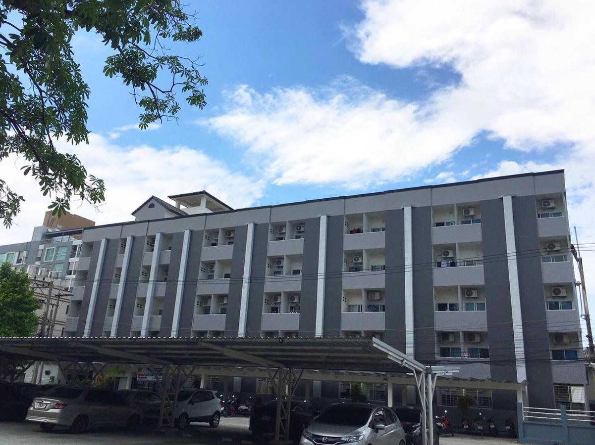 Monta Apartment 방샌 외부 사진